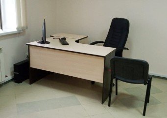 Офисный стол с приставкой